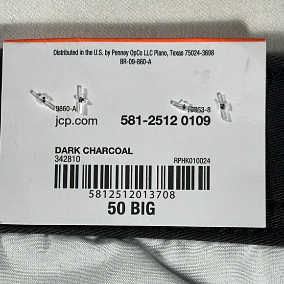 St. John's Bay mens charcoal grey Flat Front Short 10" chino shorts - size 50 - Picture 6 of 11